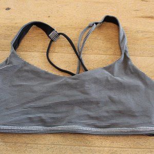 EUC Lululemon Free To Be Sports Bra 8